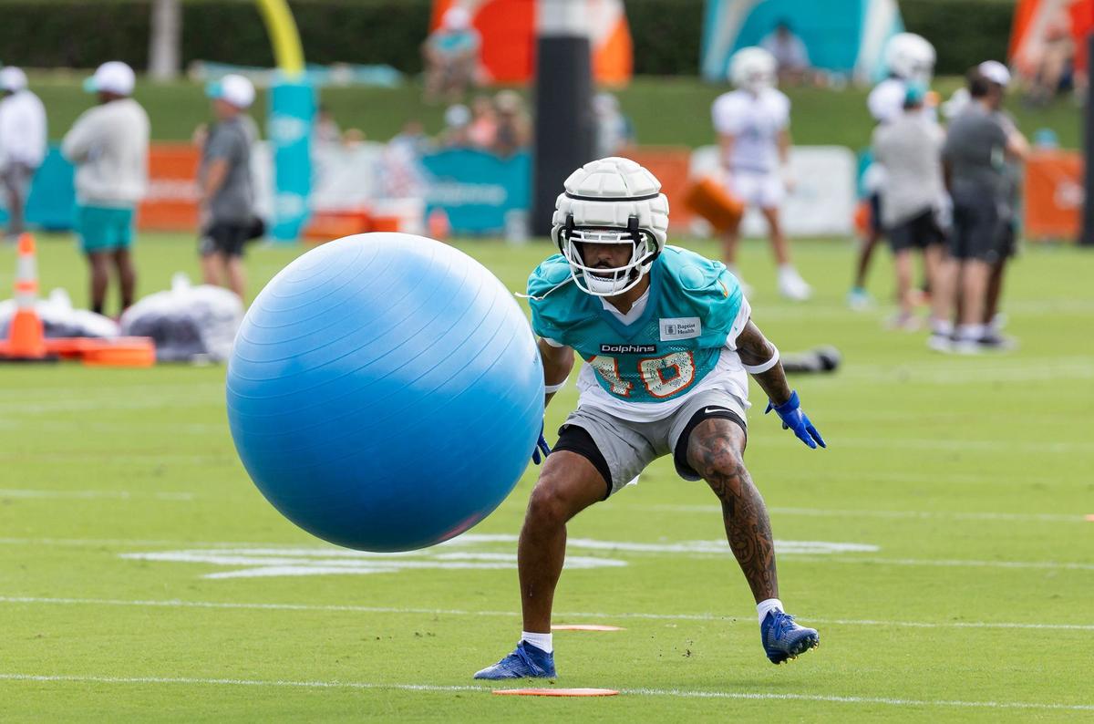 Miami Dolphins cornerback Nik Needham (40) runs drills during team practice at the Baptist Health Training Complex on Monday, Aug. 5, 2024, in Miami Gardens, Fla.