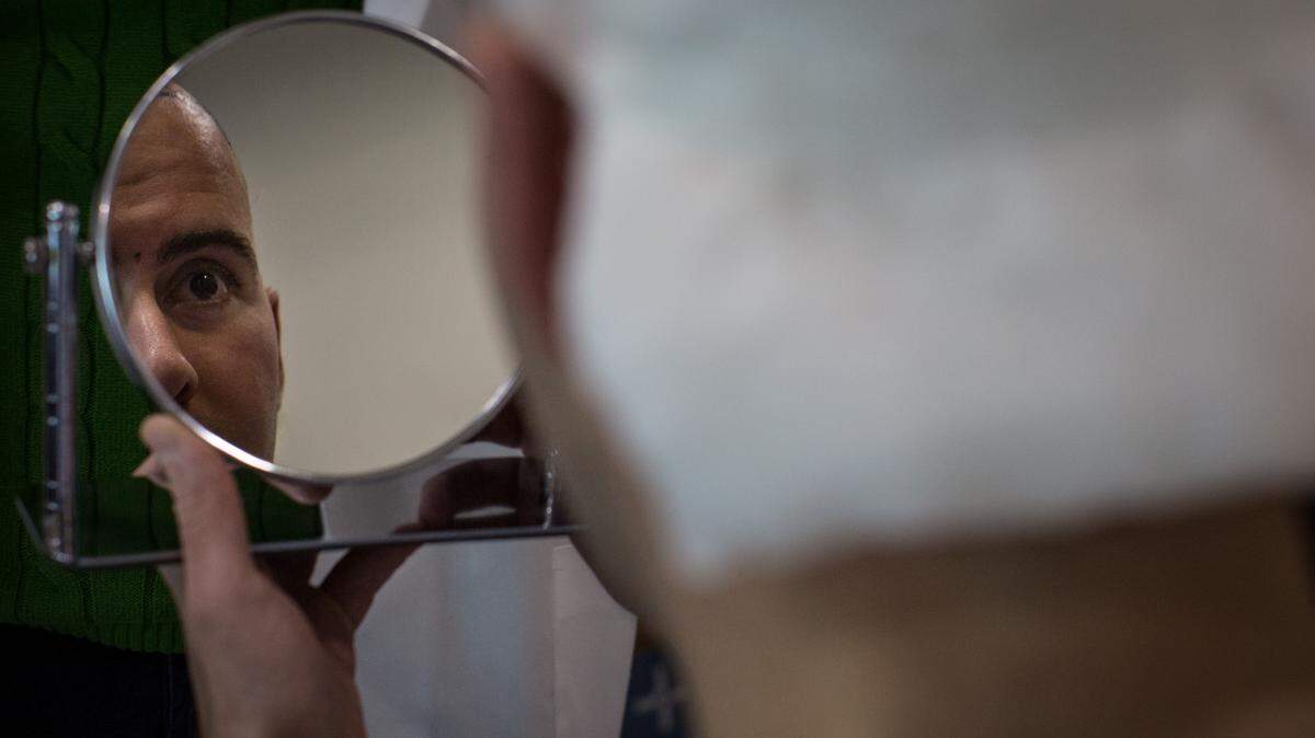 A patient undergoes a hair transplant procedure at the luxury Esteworld Clinic on February 15, 2017 in Istanbul, Turkey. Esteworld clinic is one of many Turkish run health clinics tailoring vacation packages to tourists wishing to undergo specific medical surgeries, generally offering a three day hotel deal with airport transfers, sightseeing, meals and the surgery.