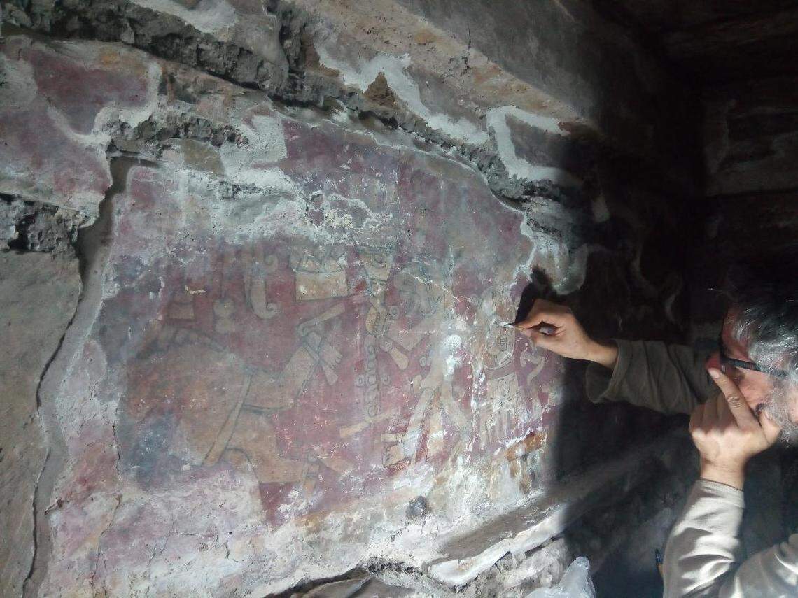 The battleground mural before restoration work.