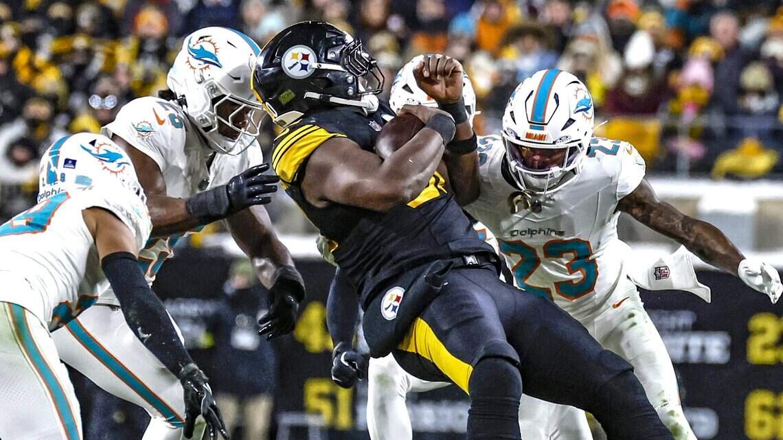 Kelly: Dolphins got bullied again when it mattered most | Opinion