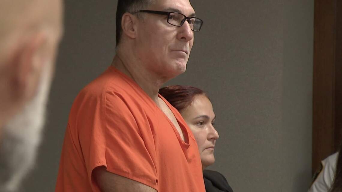 Miami-Dade man who pleaded guilty to stabbing his wife to death is off to prison
