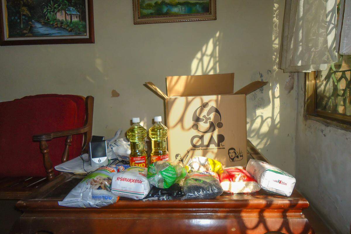 One of the Nicolás Maduro regime’s main initiatives is the CLAP boxes of subsidized food that the government says are distributed to 13.3 million people.