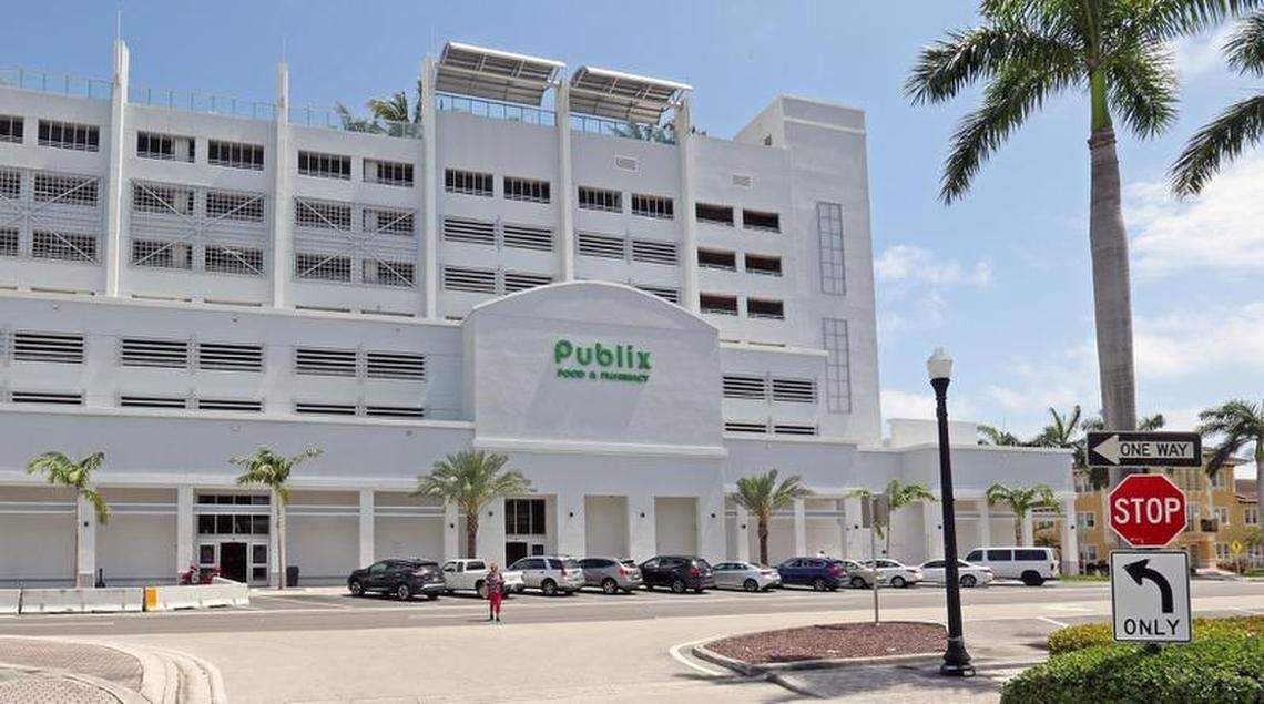 File photo of the Publix supermarket attached to the CIRC Hotel and Residences on Hollywood Circle on May 30, 2018.