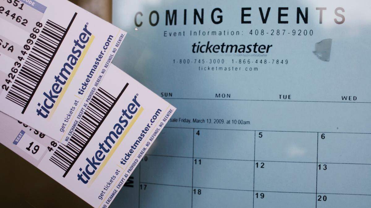 A man in Canada bought premium tickets for a Drake concert but says Ticketmaster misled him and overpriced “nose bleed” seats, lawsuit says.