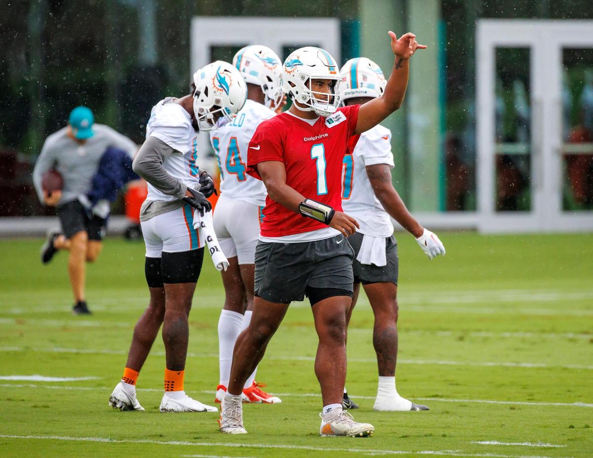 Miami Dolphins quarterback Tua Tagovailoa (1) calls a play during practice at Baptist Health Training Complex in Hard Rock Stadium on Wednesday, September 14, 2022 in Miami Gardens, Florida.