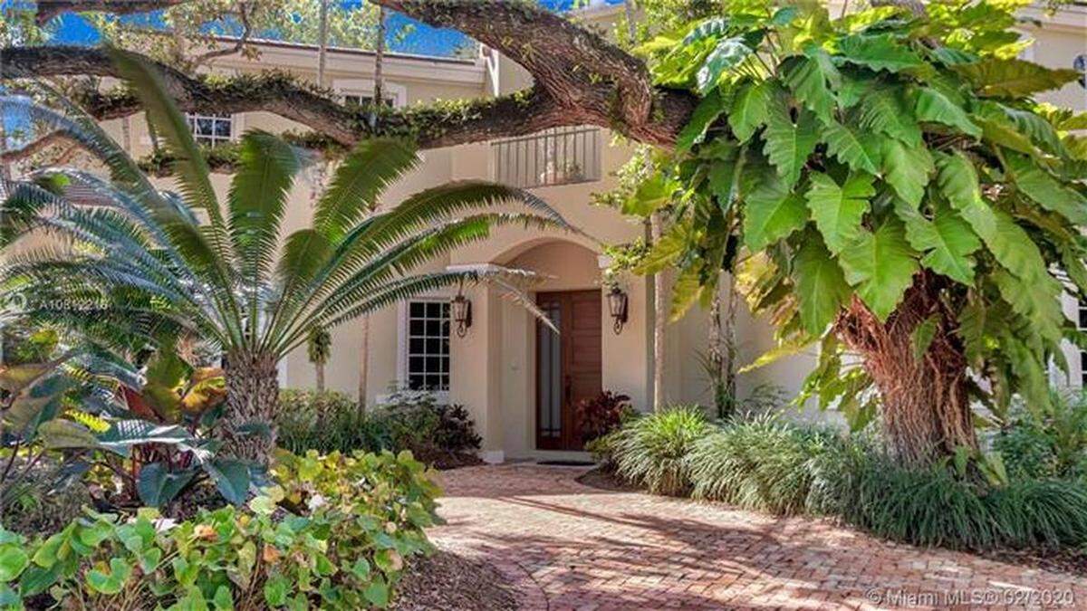 4950 SW 75th Lane, Miami