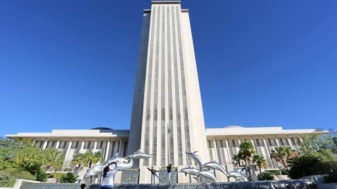 Florida must find a ‘happy medium’ on the minimum wage, influencers say