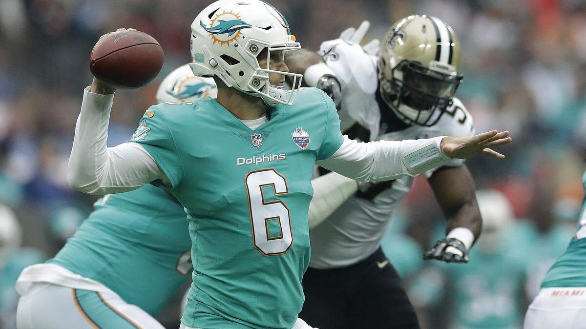 Miami Dolphins quarterback Jay Cutler (6) passes the ball during an NFL football game against New Orleans Saints at Wembley Stadium in London, Sunday Oct. 1, 2017.