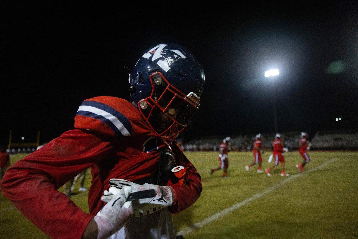 Miramar’s Eric Nelson walks off the field during halftime of a playoff game between American and Miramar on Thursday, Nov. 9, 2023, at Miramar High School.
