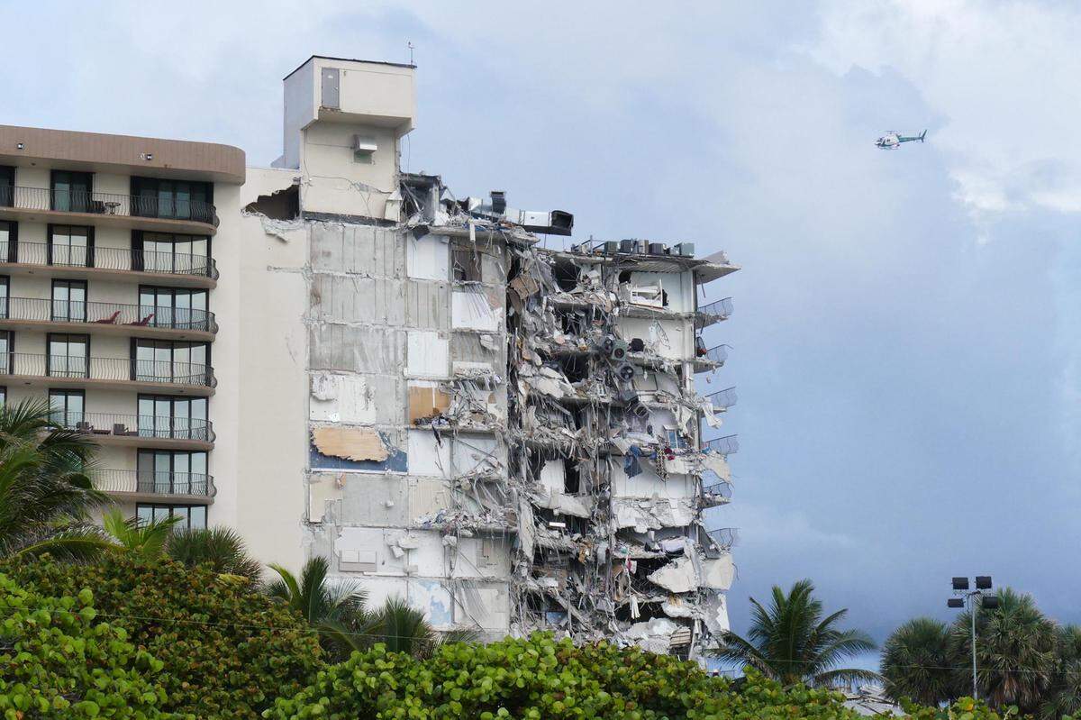 Part of Champlain Towers South Condo at 8777 Collins Ave., collapsed at 1:23 a.m. on June 24, 2021.
