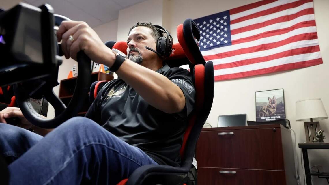 South Florida veterans swap therapy for a race-car simulator to cope with stress