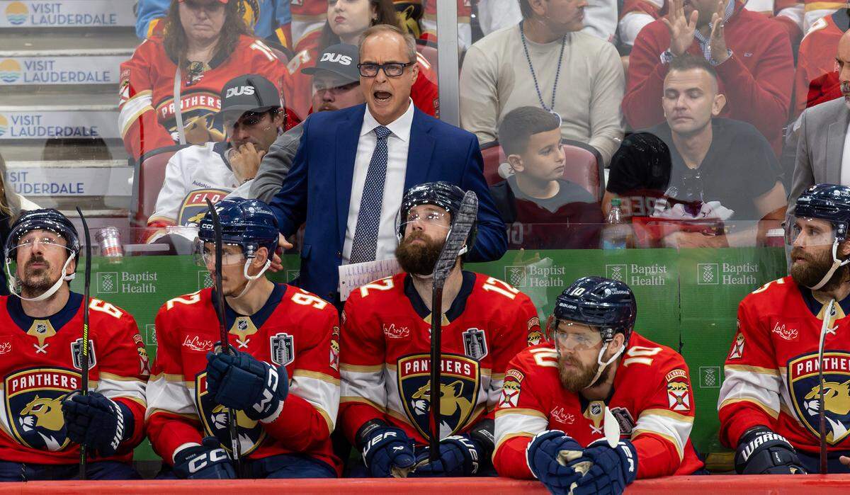 Florida Panthers head coach Paul Maurice shouts from the bench during the first period of Game 4 of the NHL Stanley Cup Final against the Edmonton Oilers at Amerant Bank Arena, Thursday, June 12, 2025, in Sunrise, Fla.