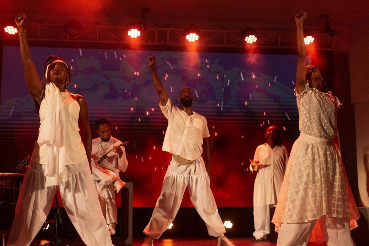 Hued Songs’ presentation of “The Juneteenth Experience” started in Miami-Dade County and is expected to expand north to Broward and Palm Beach counties thanks to funds from the Knight Arts Challenge.