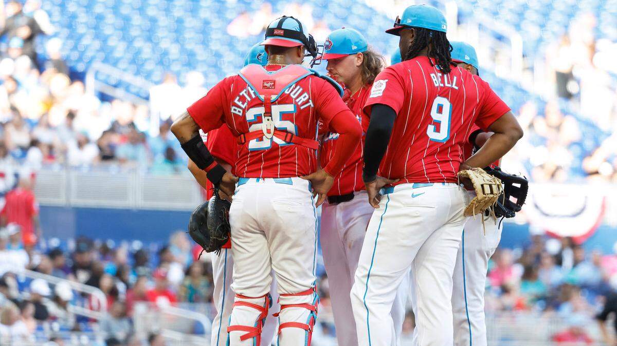 Mar 30, 2024; Miami, Florida, USA; Miami Marlins starting pitcher Ryan Weathers (60) meets on the mound with teammates after giving up two runs against the Pittsburgh Pirates in the fourth inning at loanDepot Park. Mandatory Credit: Rhona Wise-USA TODAY Sports