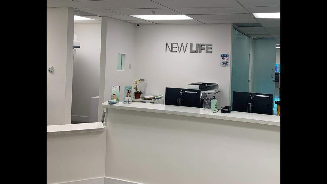 The front desk at New Life Plastic Surgery after hours. In an unsecured area of New Life, a Florida Department of Health inspector found prescriptions for oxycodone and anxiety drug diazepam with no patient’s name, but pre-signed by Dr. Julio Clavijo-Alvarez.