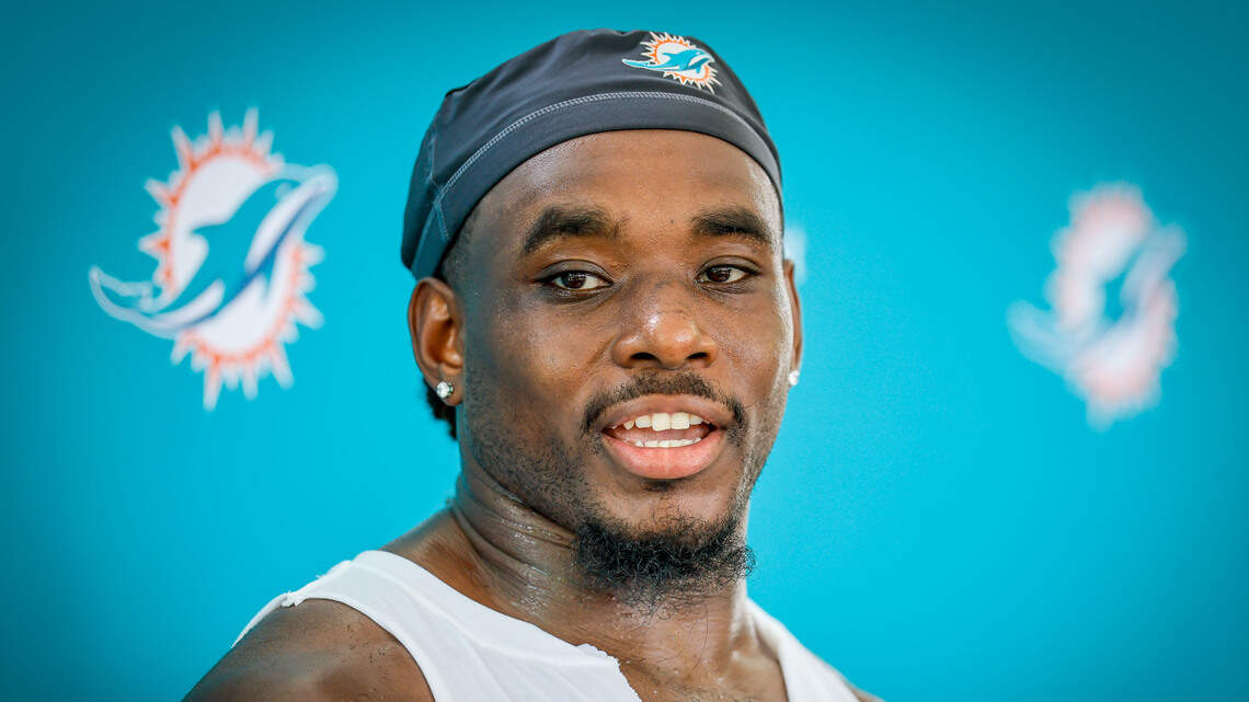 Dolphins’ Aaron Brewer primed for bigger leadership role after contract extension
