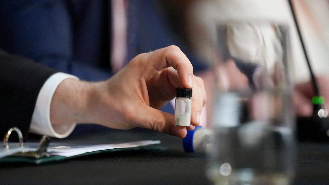 Microwaving in plastic releases billions of particles into your food. The EPA is paying attention now and so should you.