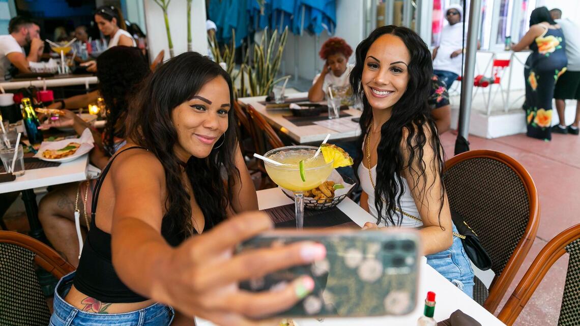 South Beach bar owners frustrated as debate over proposed alcohol restrictions drags on