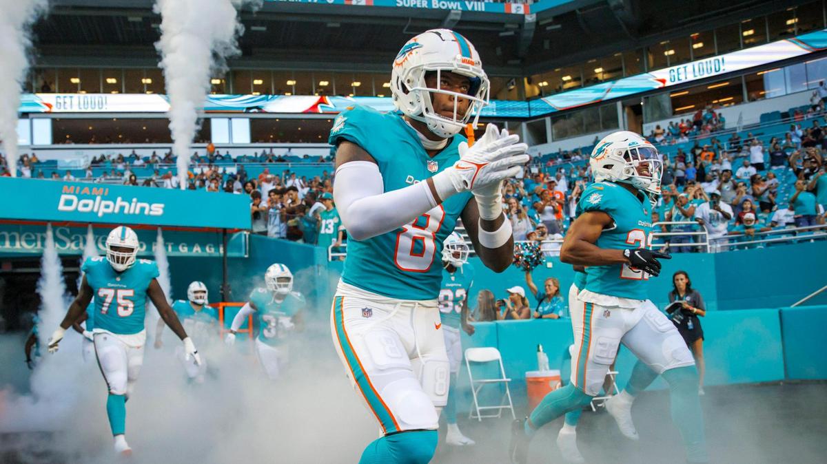 Miami Dolphins safety Jevon Holland (8) takes the field before the start of an NFL preseason football game against the Philadelphia Eagles at Hard Rock Stadium on Saturday, August 27, 2022 in Miami Gardens, Florida.