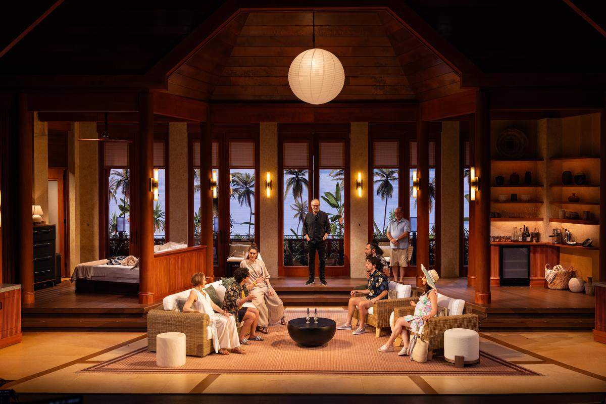 Miami New Drama Artistic Director Michel Hausmann compares “The Zionists” to television hits “White Lotus” and “Succession” mixed into one.