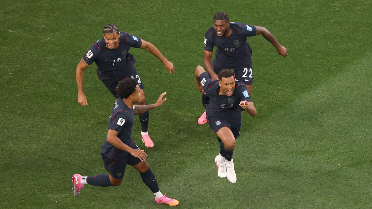 US defender #06 Auston Trusty (C) celebrates after scoring his team's first goal during the 2026 World Cup Group D football match between Turkey and USA at the Los Angeles Stadium in Inglewood on June 25, 2026.  (Photo by Etienne LAURENT / AFP via Getty Images)