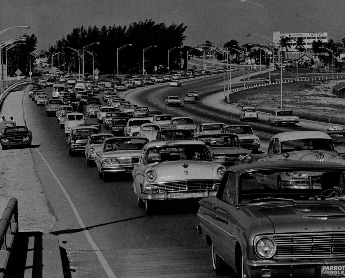 Traffic on the Julia Tuttle Causeway after several crashes in 1964.