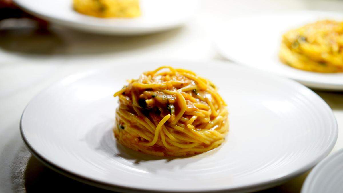 Scarpetta, the well established restaurant company, brings the Italian restaurant Onda -- or “sea” in Italian -- to the Norwegian brand, carrying its famous spaghetti tomato and basil.                               
