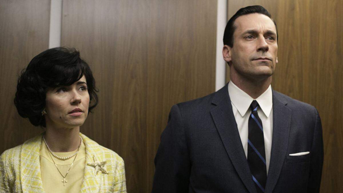 Linda Cardellini as Sylvia Rosen, and Jon Hamm as Don Draper, a notorious womanizer, in a scene from “Mad Men.”