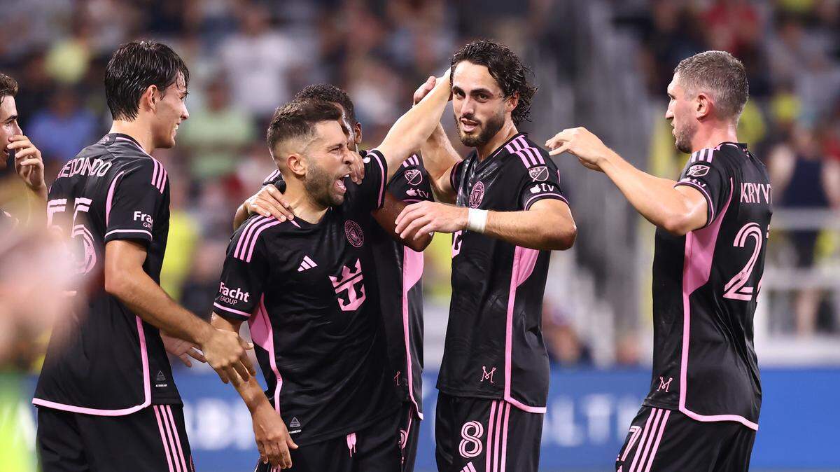 Jun 29, 2024; Nashville, Tennessee, USA; Inter Miami CF defender Jordi Alba (18) celebrates with teammates after scoring a goal against Nashville SC in the first half at Geodis Park. Mandatory Credit: Casey Gower-USA TODAY Sports