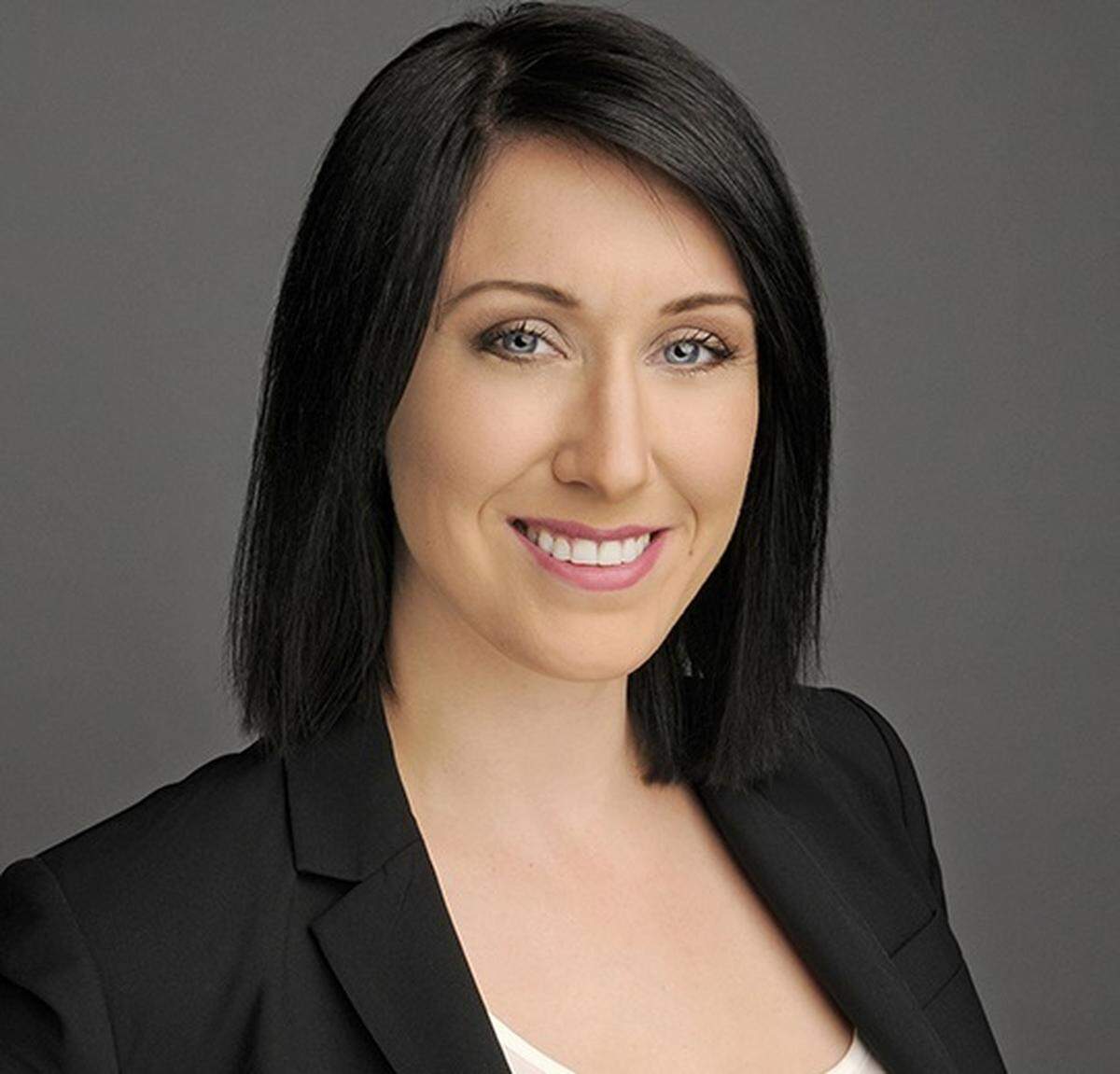Elizabeth Tricoche is running for reelection to Bay Harbor Islands Town Council on August 18.