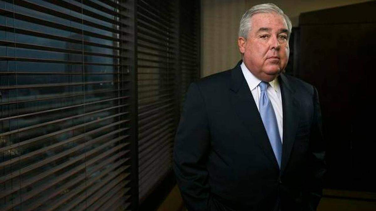 Lawyer John Morgan is considering a run for a governor and starting a third party.