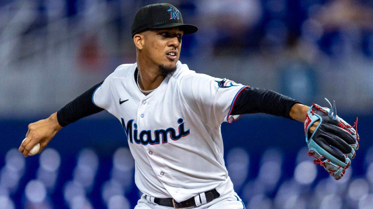 Eury Pérez se someterá a una cirugía Tommy John el lunes después de sentir molestias en el codo durante una sesión de bullpen a principios de esta semana.