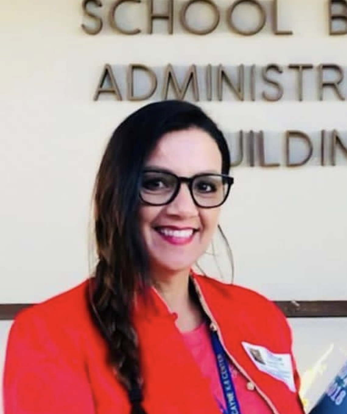 Sandra Manzieri is running against incumbent Maria Teresa Rojas in the District 6 seat of the Miami-Dade School Board.