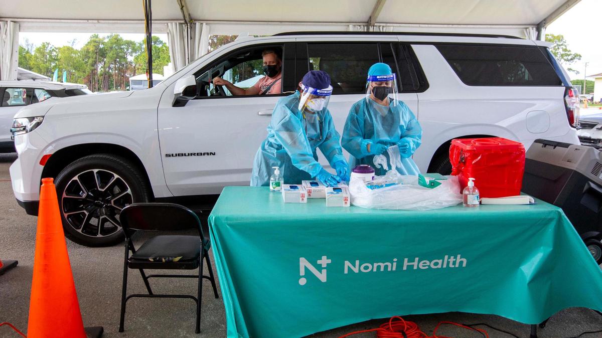 There’s a new, more contagious omicron strain, and it’s in Miami-Dade. Here’s what we know