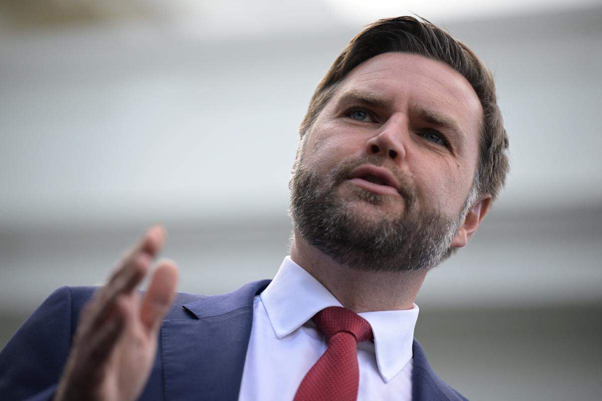 US Vice President JD Vance speaks during a press conference outside the West Wing of the White House on October 30, 2025 in Washington, DC. (Photo by Oliver Contreras / AFP) (Photo by OLIVER CONTRERAS/AFP via Getty Images)