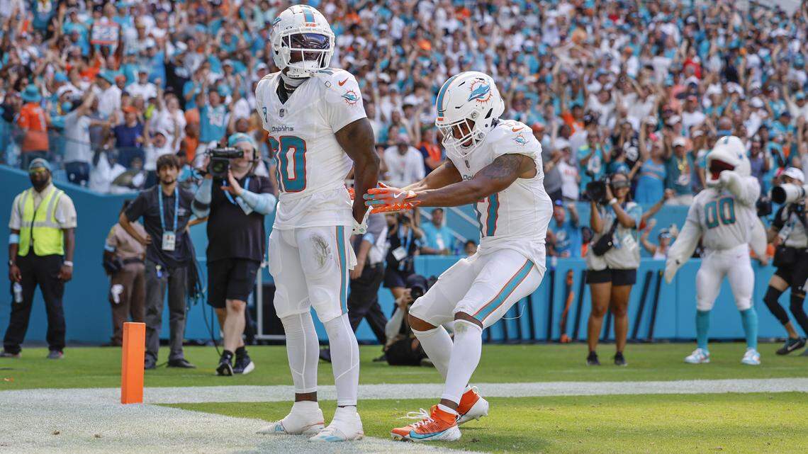 Lawyer for Dolphins’ Tyreek Hill says ‘overzealous officers’ caused traffic stop problems