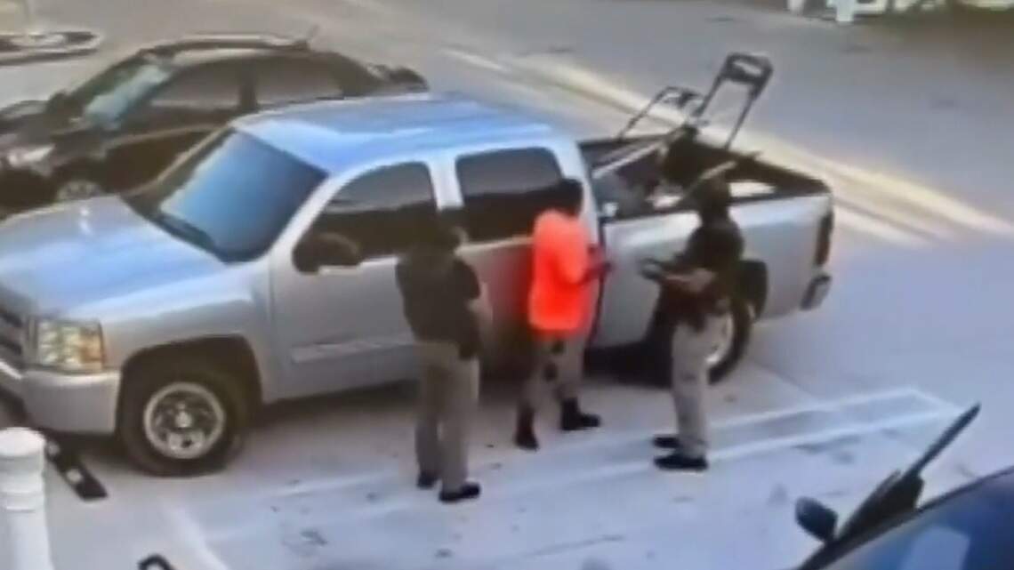Doral mayor says city can’t stop ICE as businesses report 70% drop in sales