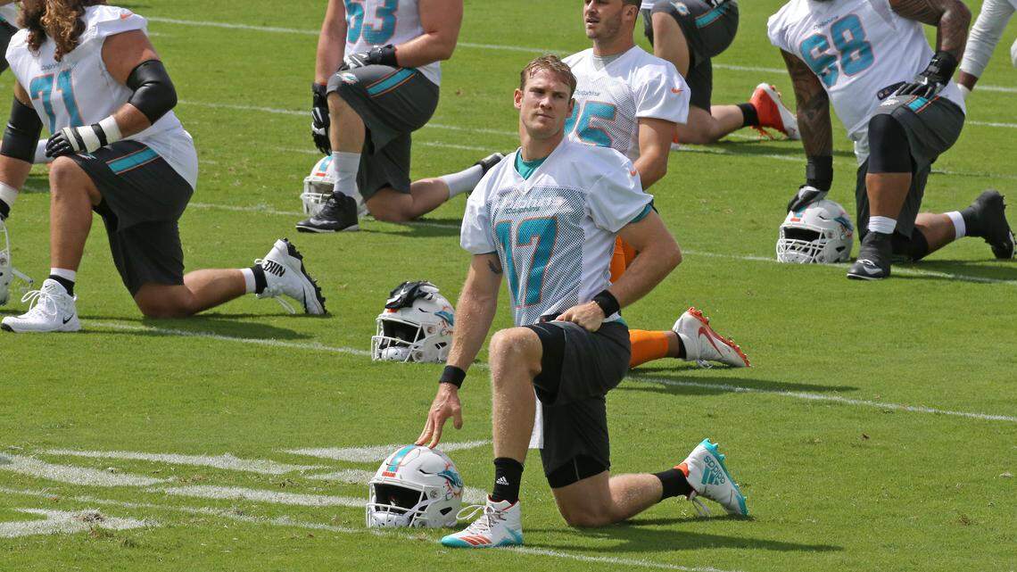 Miami Dolphins quarterback Ryan Tannehill #17 stretching during the Miami Dolphins Organized Team Activities at the Baptist Health Training Facility at Nova Southeastern University on Wednesday, May 23, 2018, in Davie.
