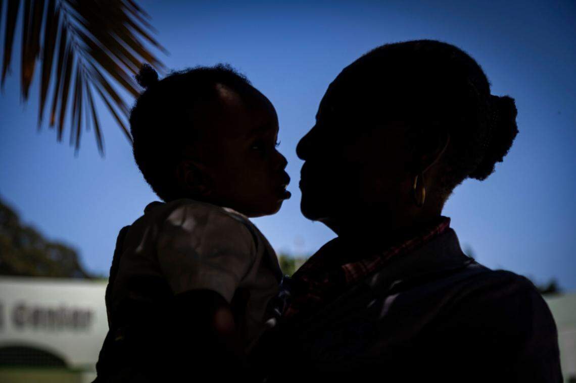 After Olga’s teen daughter, Bébé, was raped, she desperately tried to get her to a doctor. Constant gang violence, however, prevented them from getting help. Despite giving birth to the child, Bébé refuses to connect with her son, now being cared for by his grandmother.