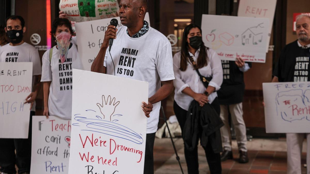 David Peery, 64, founder and executive director of Miami Coalition to Advance Racial Equity, leads a rally against high rent by requesting testimonials from attendees to bring awareness to South Florida’s housing crisis. The fair housing advocates expressed the need for affordable housing in a demonstration in downtown Miami, Florida on Tuesday, March 15, 2022.