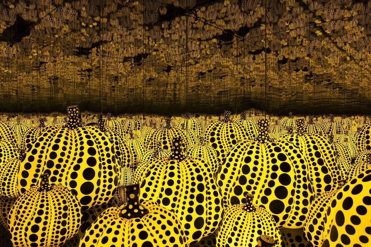 Yayoi Kusama, “All the Eternal Love I Have for the Pumpkins,” detail, 2016.