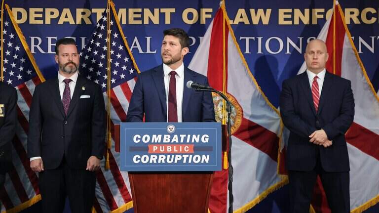 Florida AG says he wasn’t a grand jury target. So why didn’t he testify?