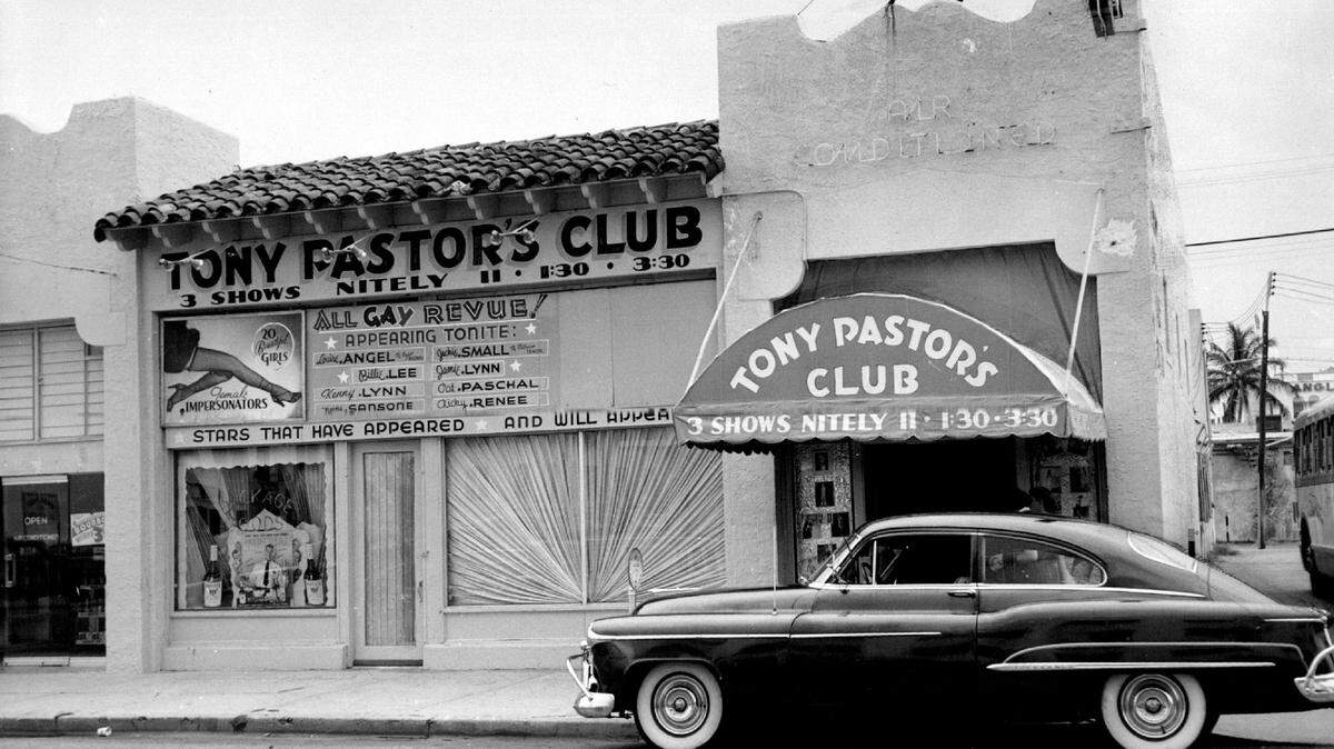 In 1952, Tony Pastor’s Club at Sixth and Collins in South Beach, which featured female impersonators.