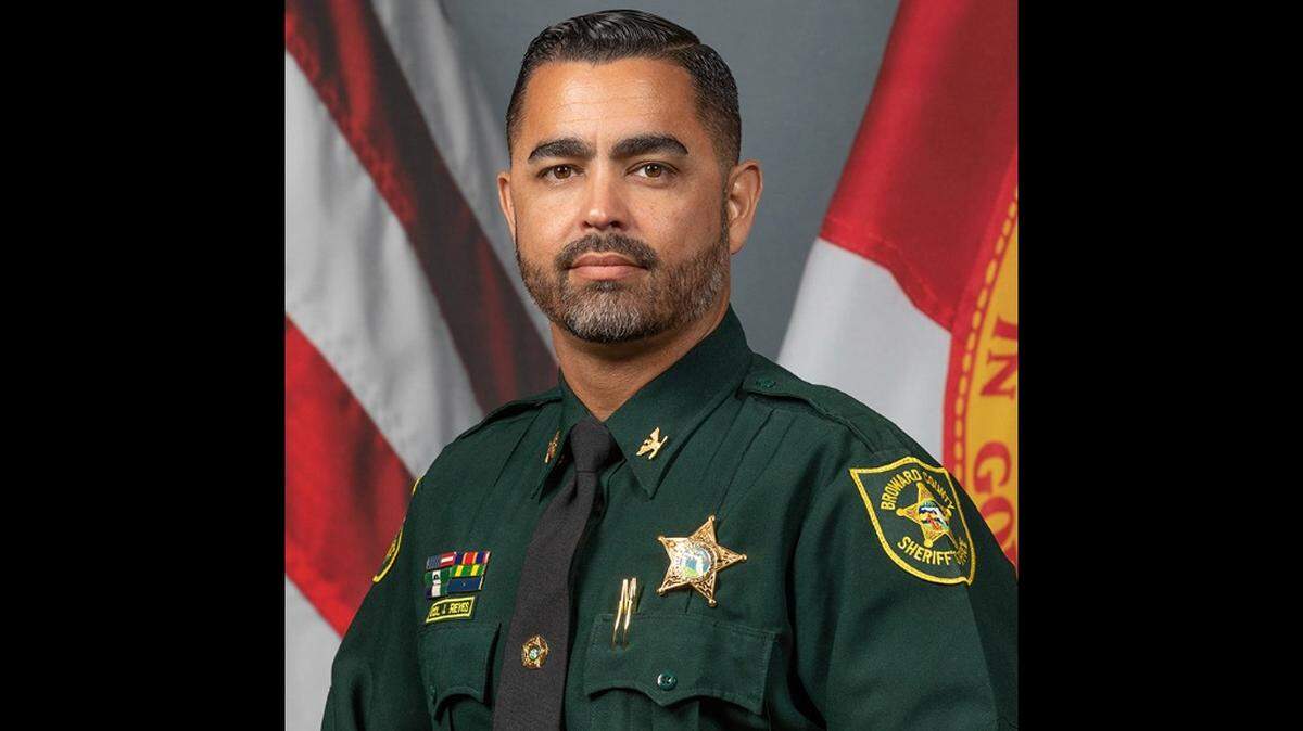 James Reyes, que supervisa el sistema penitenciario del Condado Broward, asumirá el cargo de director de Prisiones de Miami-Dade, anunció el miércoles 14 de diciembre de 2022 la alcaldesa Daniella Levine Cava.