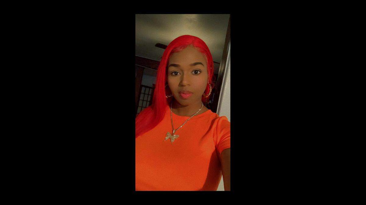 Mariyah Maple, de Buffalo, Nueva York, demandó a Miami Beach y a nueve de sus agentes tras ser rociada con gas pimienta y arrestada en julio de 2021.