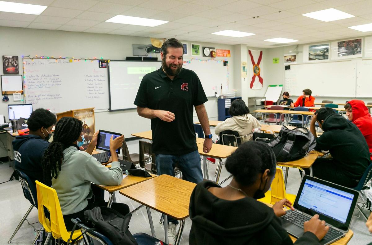 Andres Cerrato teaches his U.S. history class at Miami Southridge Senior High School on Jan. 28, 2022. He is one of four nominees for Miami-Dade Schools Teacher of the Year award. 