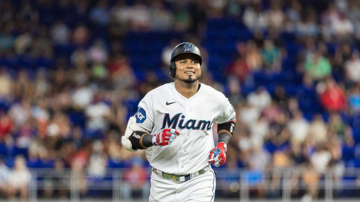 Miami Marlins second baseman Luis Arraez (3) walks back to the dugout after flying out to right field against the St. Louis Cardinals in the third inning of an MLB game at loanDepot park on Monday, June 19, 2023, in Miami, Fla.