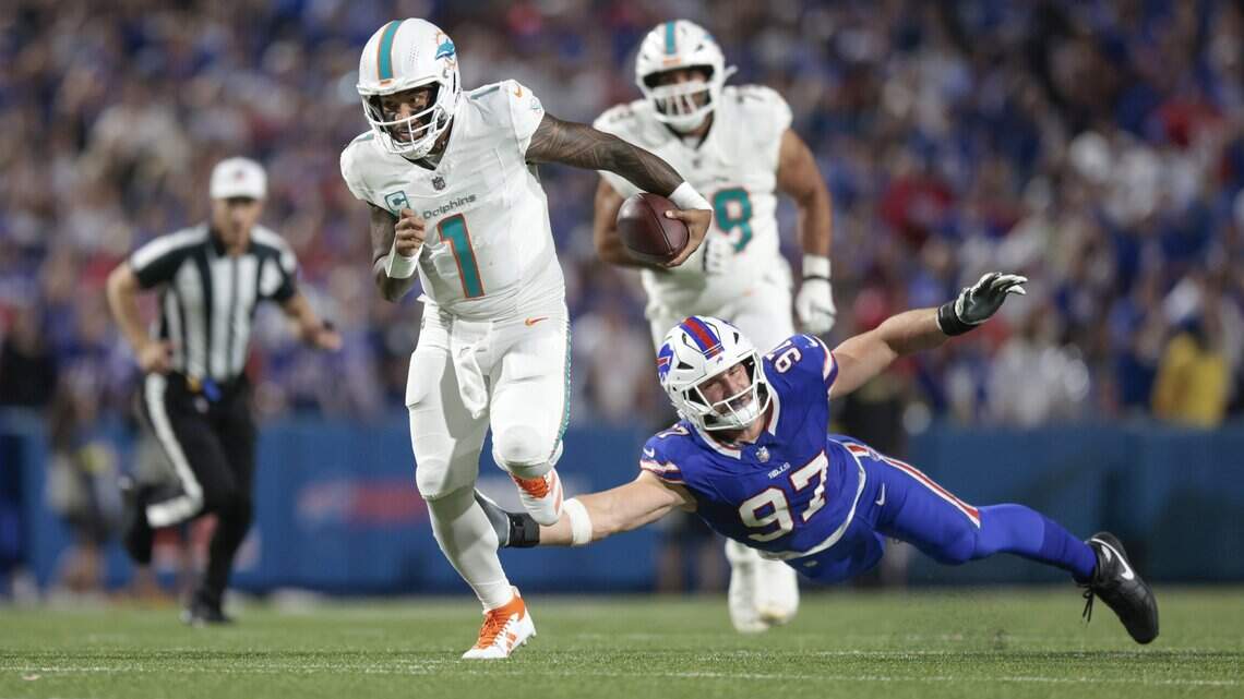 Five takeaways: Dolphins show fight but fall short to Bills 31-21