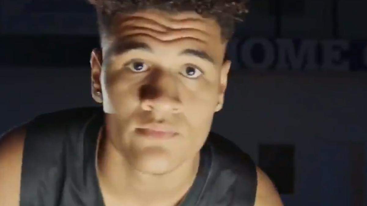 IMG Academy’s Josh Green, who plays high school basketball in Bradenton, Florida, committed to Arizona on Thursday, October 4, 2018 via social media.