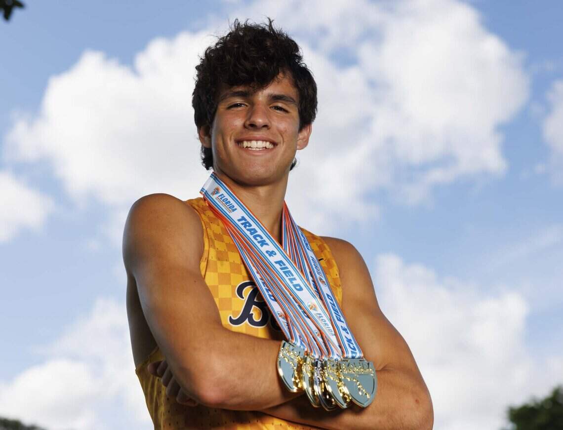 Gatorade honors Belen’s Mantecon. New coaches at Coral Springs and St. Thomas Aquinas